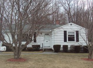 34 Notre Dame Ave, Cumberland, RI 02864