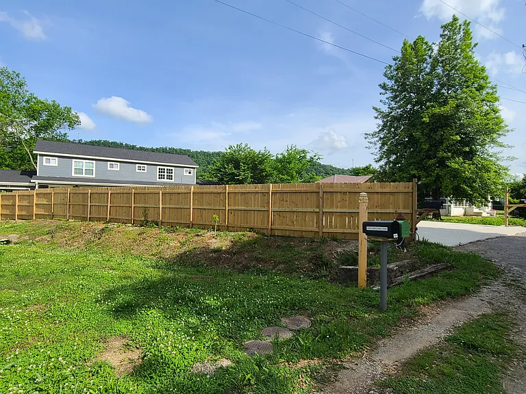 5712 Pearl St #102 — Photo 3