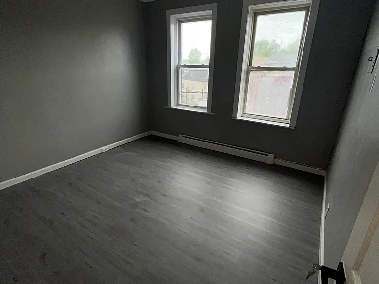 759 Highland Ave #H11 — Photo 3