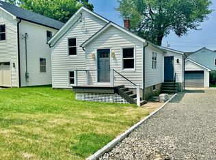 65 May St, Fairfield, CT 06825