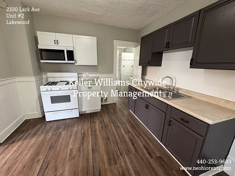 1 bedroom in Lakewood Unit #1 — Photo 9