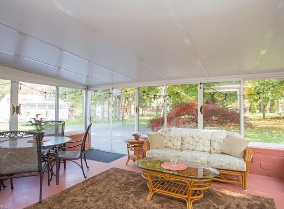5th image of 1724 Shady Ln