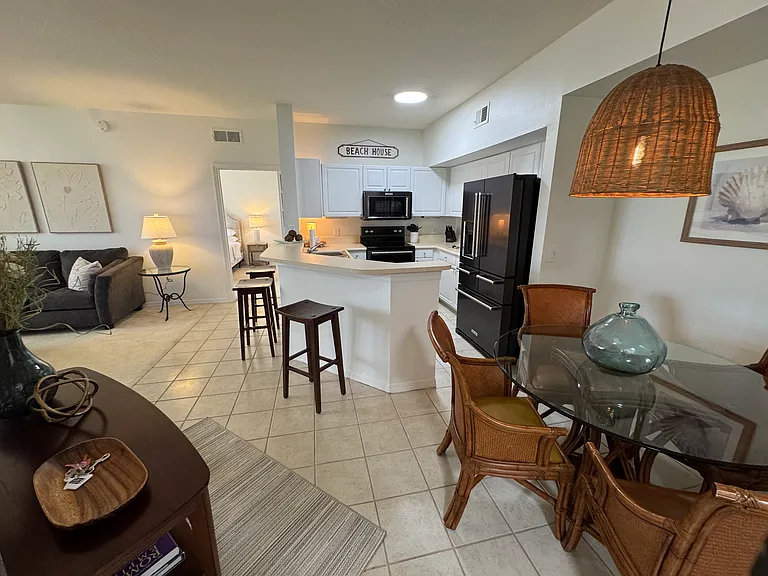 Ocean Walk Cir — Photo 9