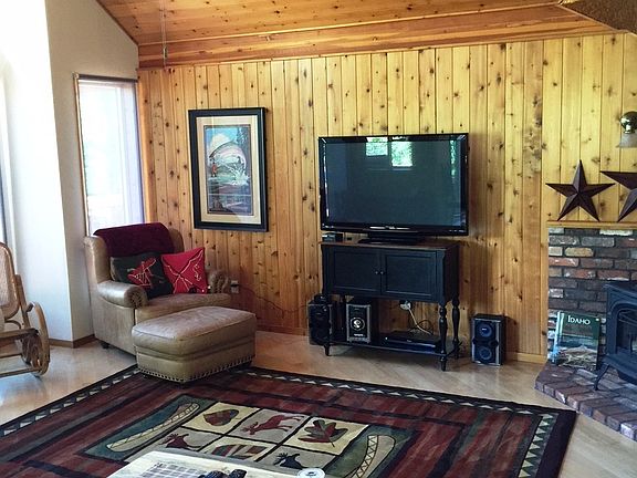 tongue and groove wood