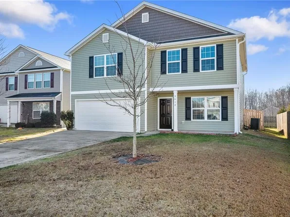 3612 Blue Spruce Ct, Greensboro, NC 27406