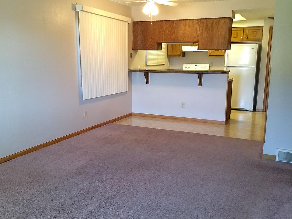 2nd image of 1318 Galeta Ave APT B