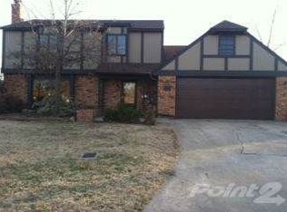6916 NW Eisenhower Dr, Lawton, OK 73505