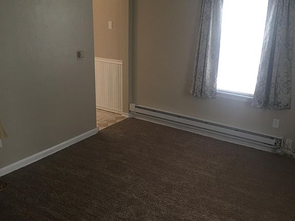 4th image of 3309 Burbank Ave