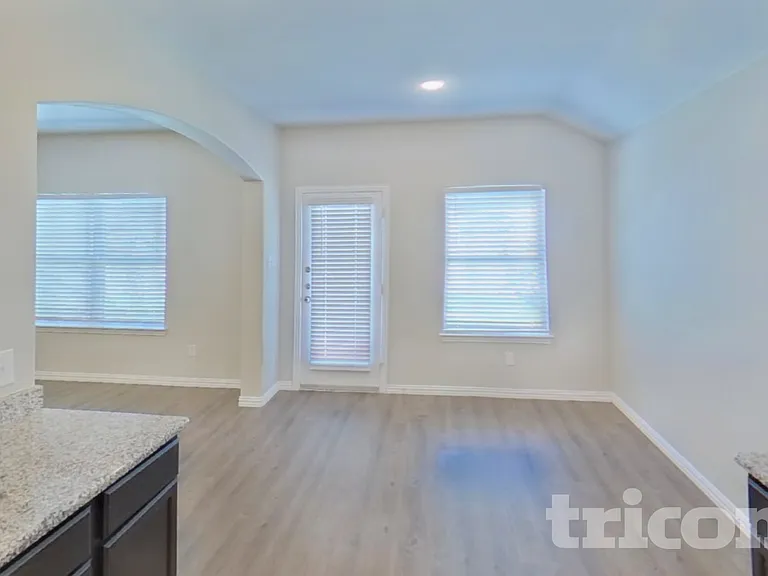 101 Cornell Ave — Photo 4