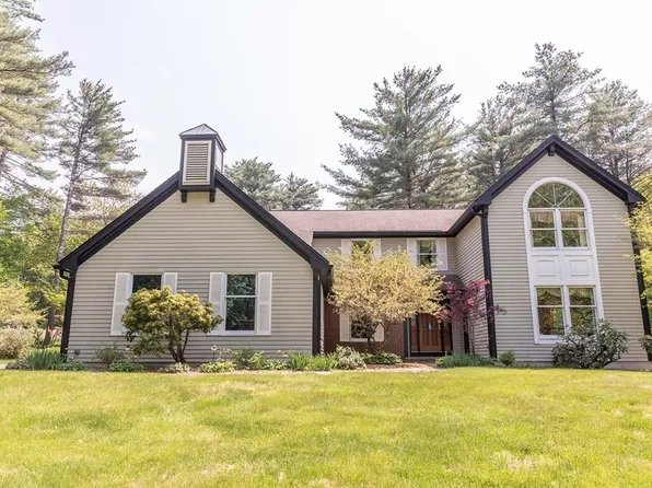 46 Deer Run, Belchertown, MA 01007