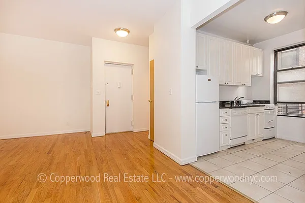 Rented by Copperwood Real Estate | media 4