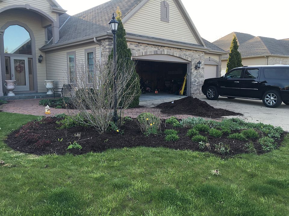 2nd image of 8482 Northview Dr