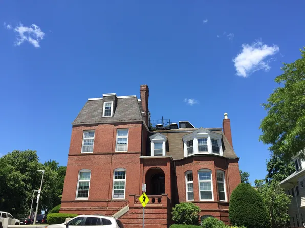 838 E Broadway APT 8B, Boston, MA 02127