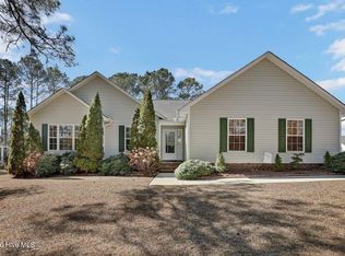 501 Compass Court, Sneads Ferry, NC 28460