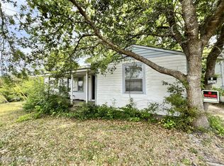 232 Fulcher Landing Rd, Sneads Ferry, NC 28460