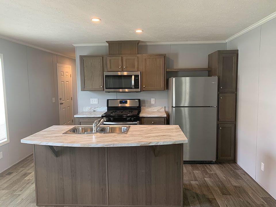 1st image of 47 Bluebird Hill Dr #371