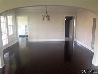3rd image of 4300 S Budlong Ave