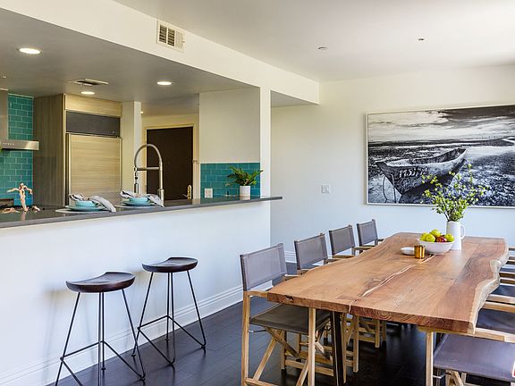 5th image of 718 N Croft Ave APT 203