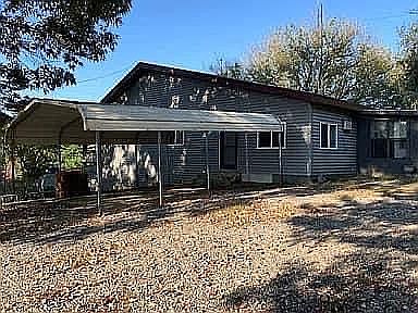 2nd image of 438 Lance Cove Rd