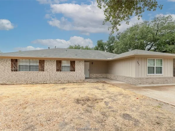 902 Welsh Ave, College Station, TX 77840