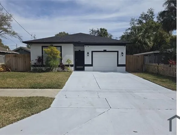8205 N 12th St, Tampa, FL 33604
