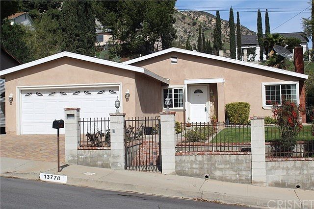 1st image of 13778 Graber Ave