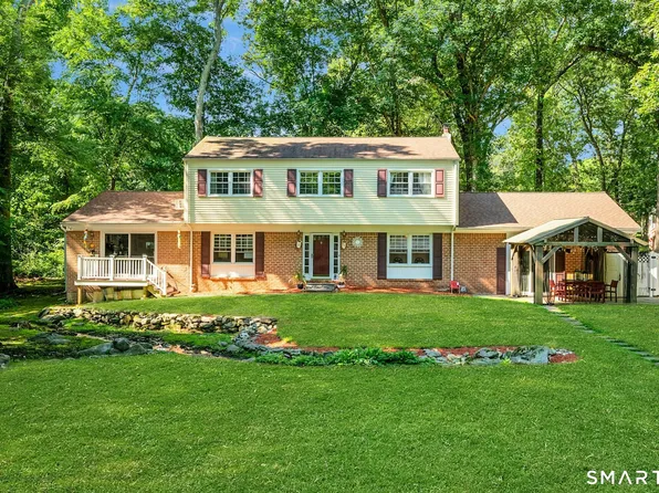 31 Granite Drive, Norwalk, CT 06850
