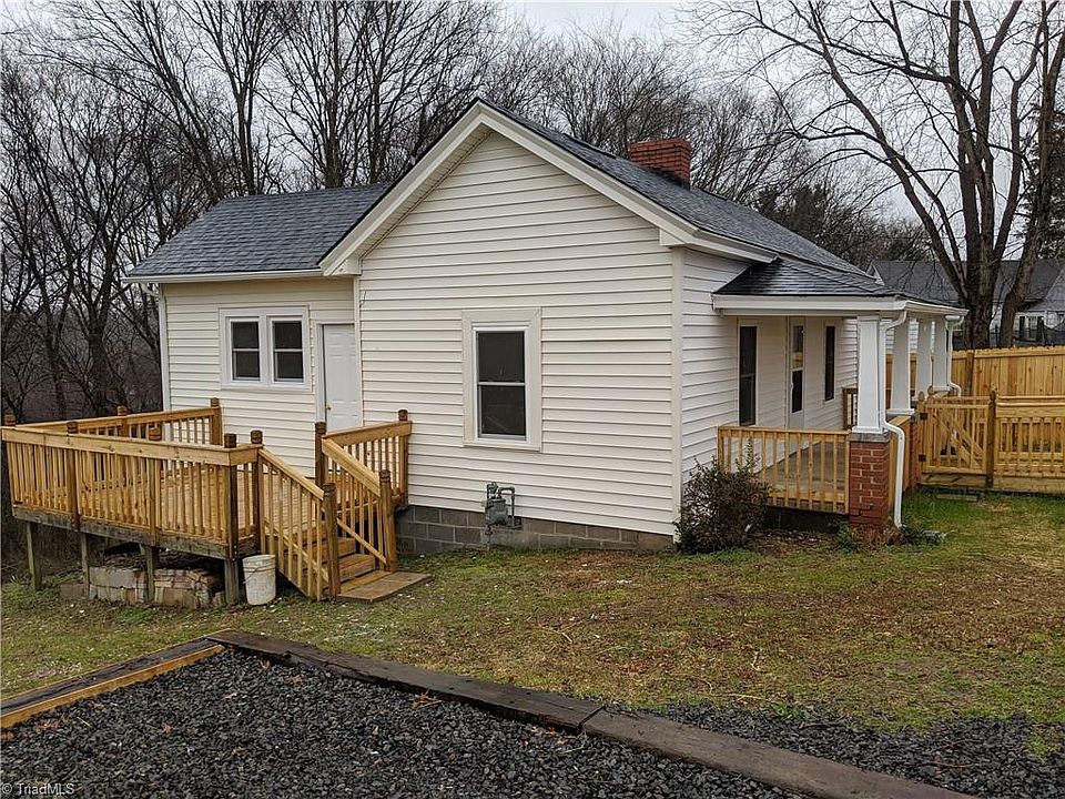 1st image of 515 Orchard Dr