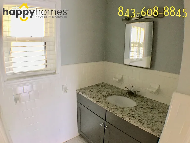 1556 Kemper Ave #C — Photo 10