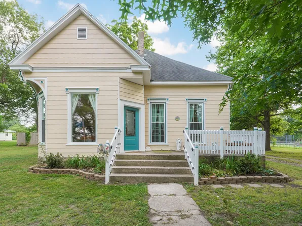 545 E Center Street, Mt Vernon, MO 65712