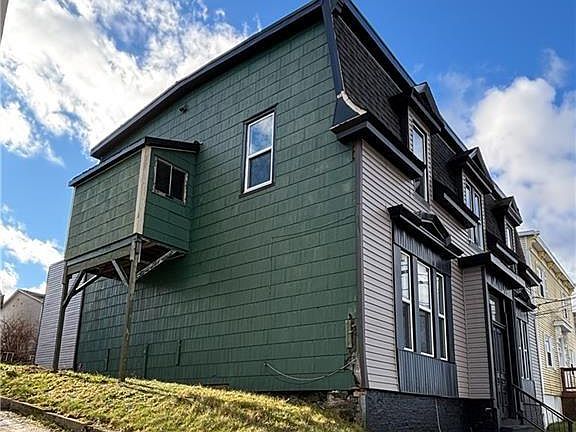 4th image of 378 Union St