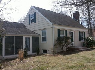 404 Lyons Rd, Basking Ridge, NJ 07920