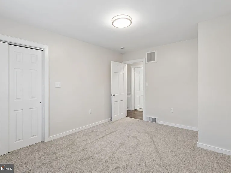 127 Bell Ave — Photo 19
