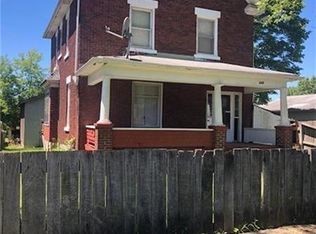 648 Cedar Ave, Sharon, PA