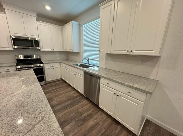 1670 Richie Ln, Woodland, CA 95776