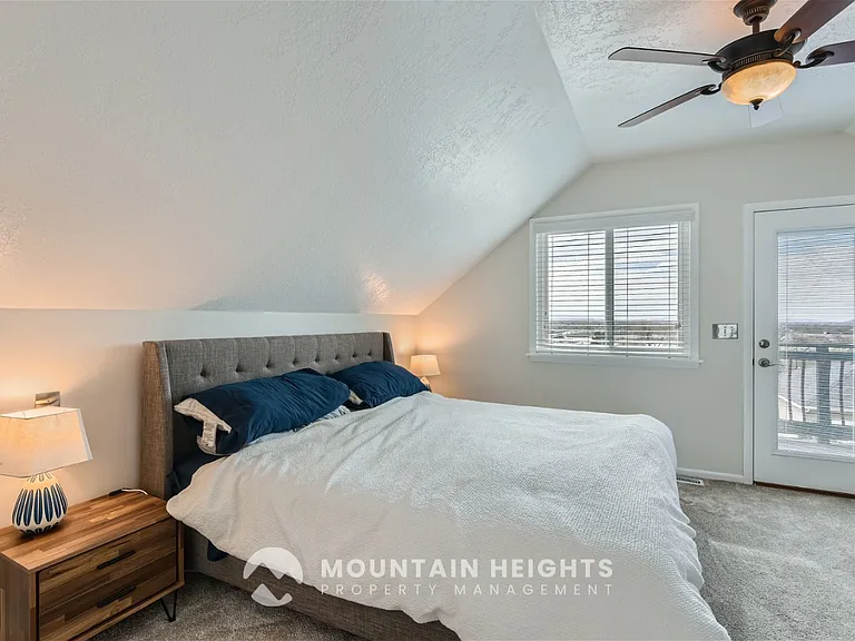677 N Capitol St — Photo 9