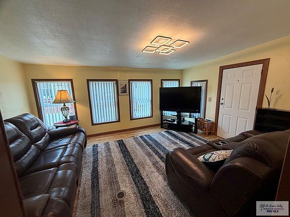 5th image of 27395 Washington Ave #52