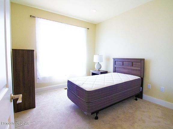 5th image of 117 Crooked Stick Ln