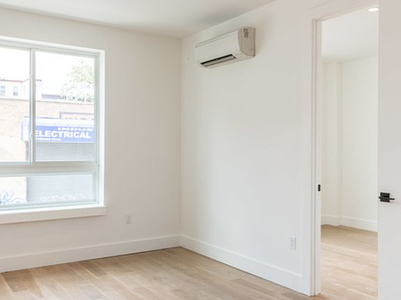 5th image of 238 Johnson Ave #3F