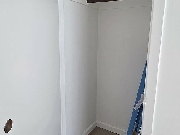 4th image of 1308 Pacific Ave APT 101
