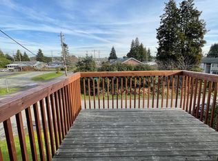 2001 SW 98th St #202, Seattle, WA 98106