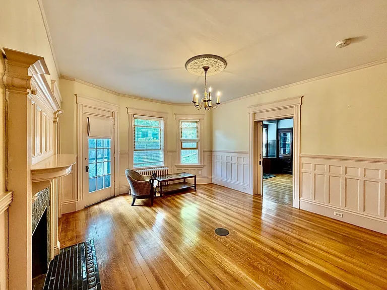 163 Walnut St #1 — Photo 20
