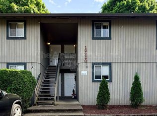 12220 SW Calico Ct APT E, Beaverton, OR 97008