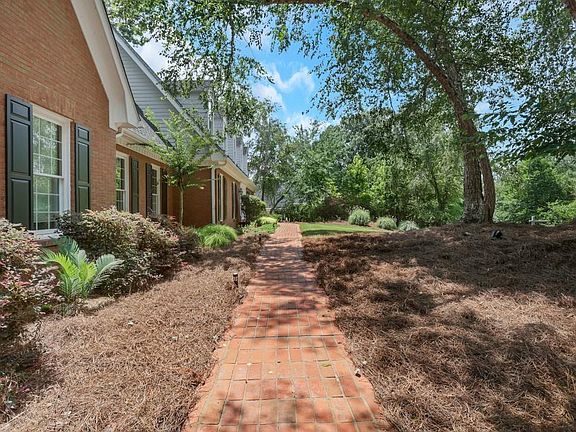 5th image of 8705 River Bluff Ln