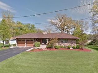 409 Madison Ave, Fox Lake, IL 60020