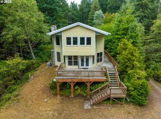 26672 Sebastian Ln, Gold Beach, OR 97444