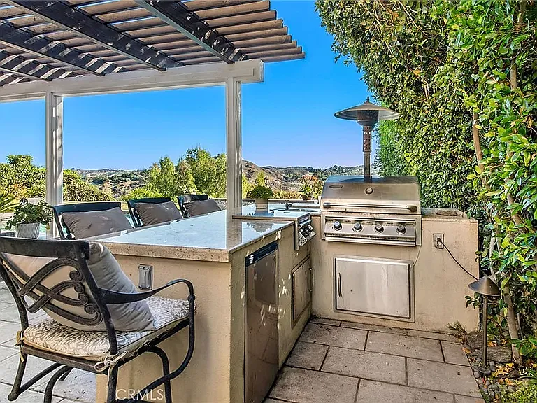 24446 Park Granada — Photo 7
