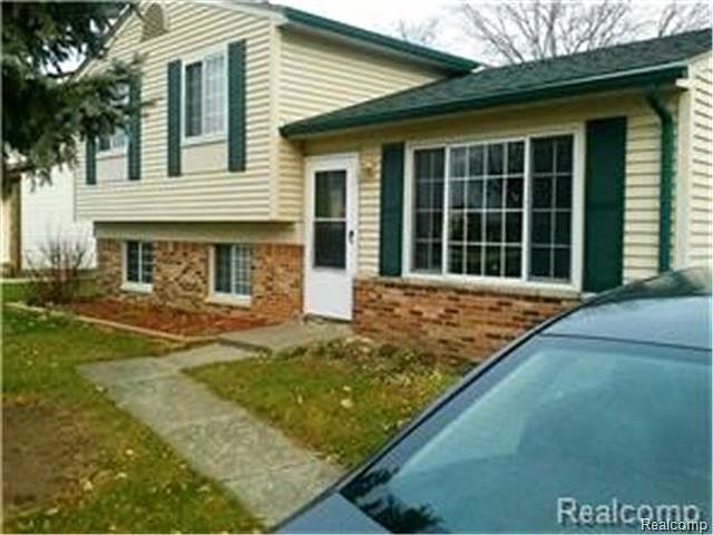 1st image of 30331 Torry Ave