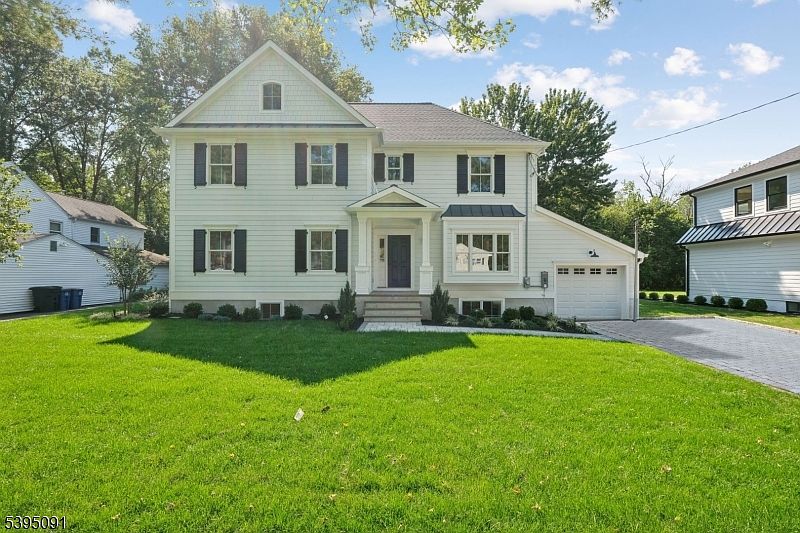 1st image of 29 Walton Ave
