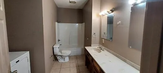 300 Rose Ln — Photo 9
